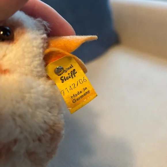 Steiff Orange and White Bunny Toy collectible - Picture 4 of 10